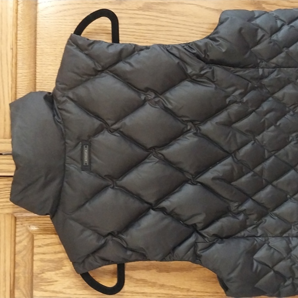 Athleta Women's Diamond Quilted Puffer Vest Goose Down Filled Size Large Black - Picture 10 of 12